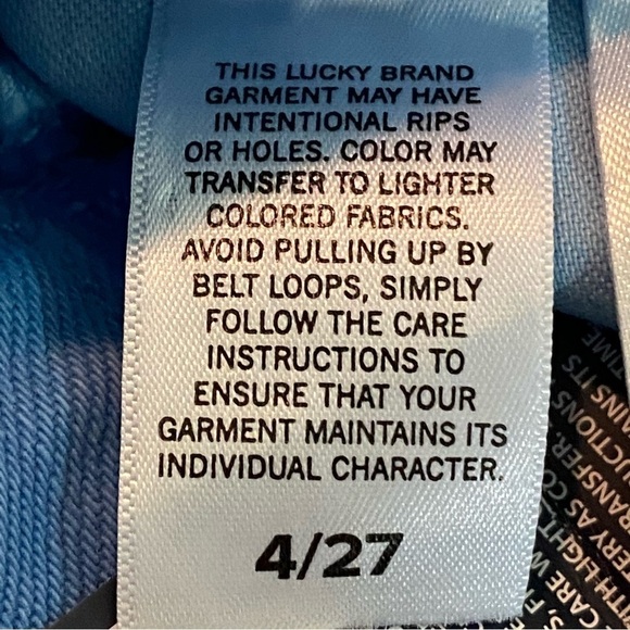 LUCKY BRAND Blue Relaxed Fit Jean Shorts 10.5” Rise, NWT Size 4/27 - Picture 16 of 16